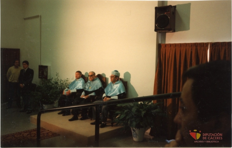 Alonso Zamora Vicente
