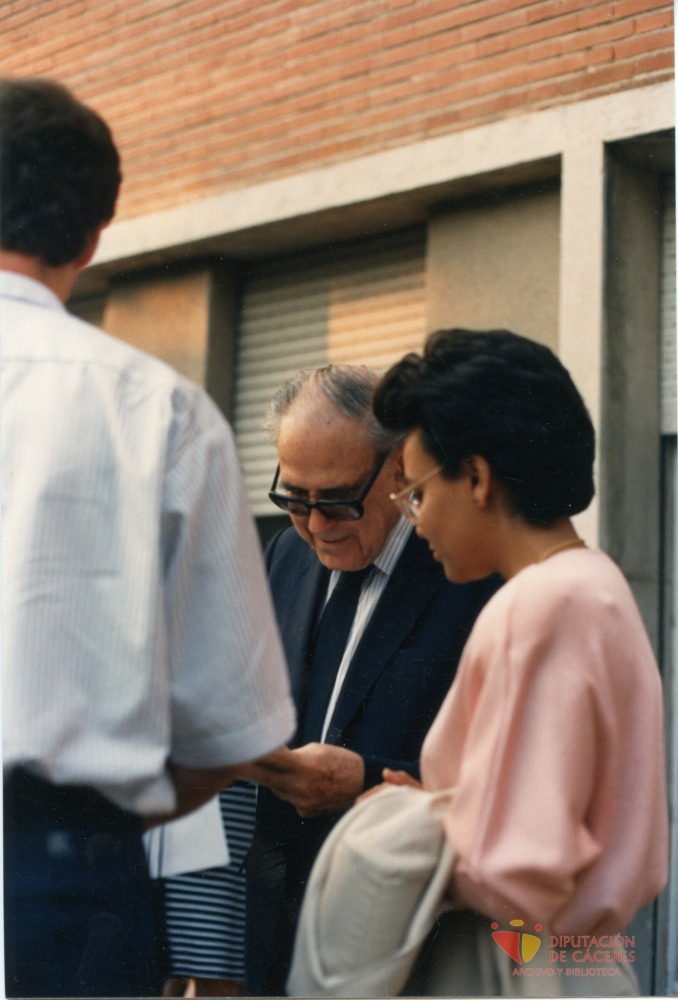 Alonso Zamora Vicente