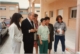 Alonso Zamora Vicente junto a familiares y amigos, 1990