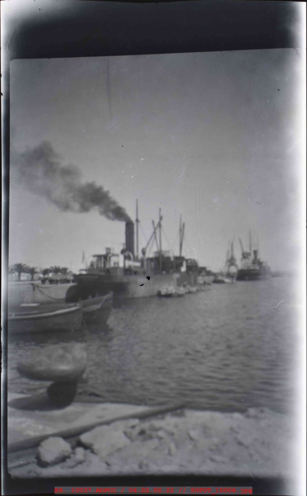 Barcos en un puerto
