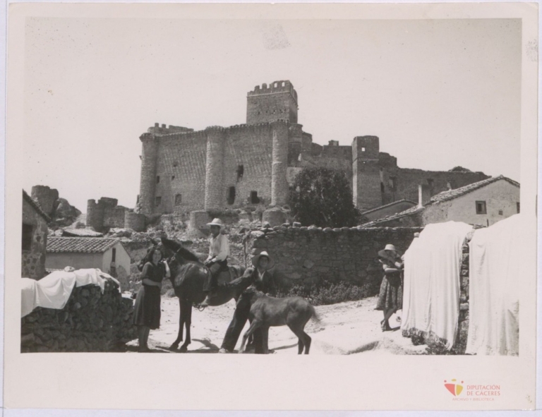 Belvis de Monroy: castillo