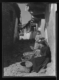 Calle de Tomás Gómez: mujeres y niños · Ruth Matilda Anderson, 1928