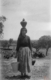 Campesina llevando agua · Antonio González Martín-Gamero, 1900
