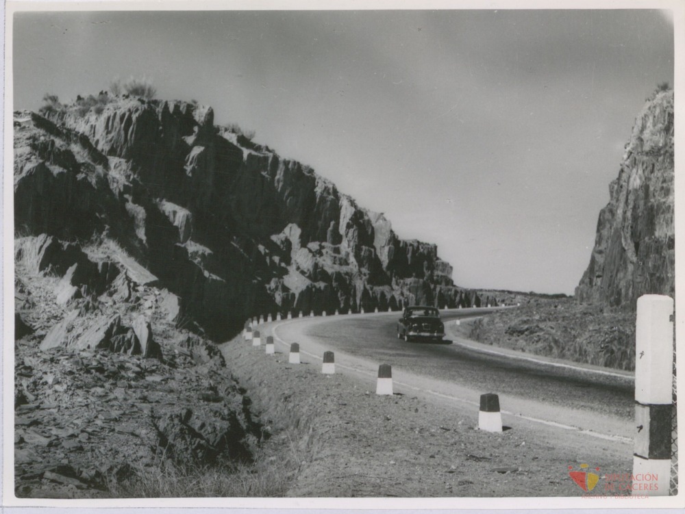 Carretera de la provincia de Cáceres