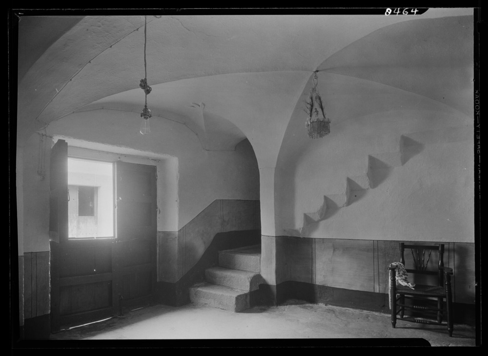 Casa de un empleado municipal: patio interior