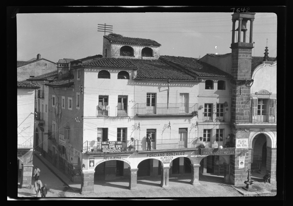 Casas en la plaza de la Reina Victoria