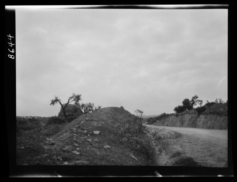 Casilla de la Guardia Civil junto a la carretera