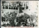 Celebración de una fiesta en la plaza Mayor de Trujillo, 1950