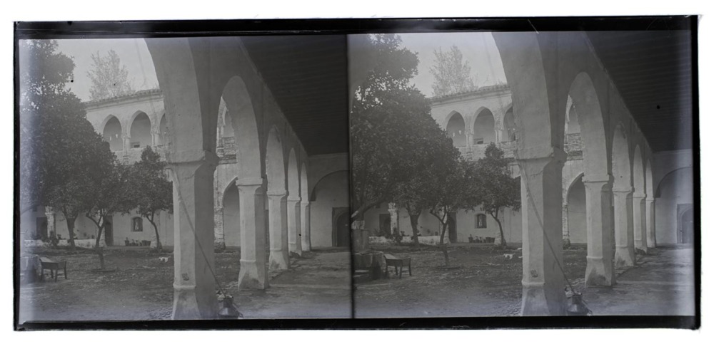 Claustro