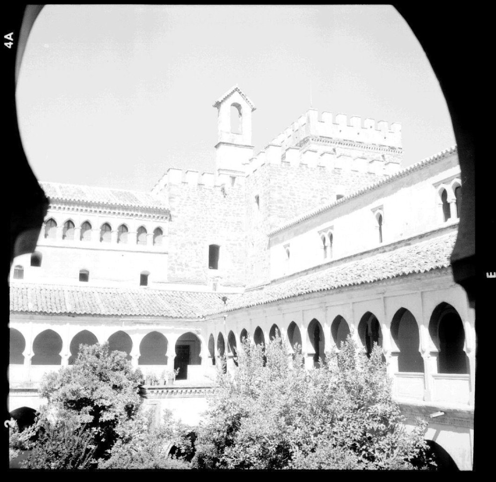 Claustro mudéjar y vista de las torres