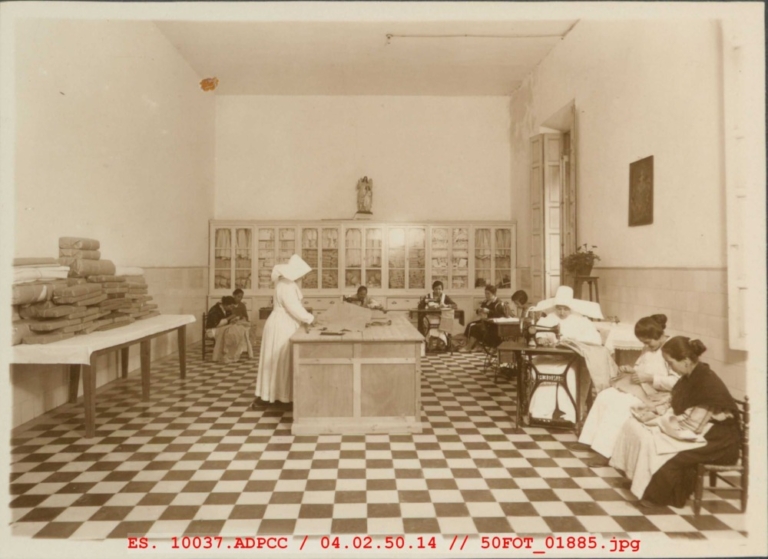 Costurero de la Casa Cuna en el Hospital Provincial de Cáceres