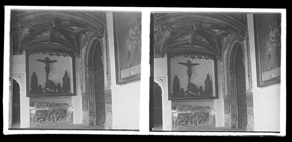 Crujía en el claustro del Real Monasterio de Santa María