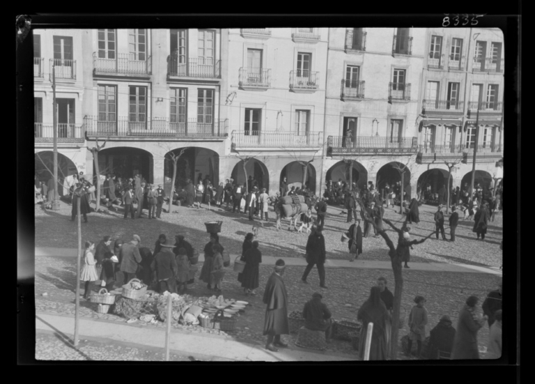 Día de mercado en la Plaza Mayor