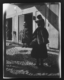 Dos mujeres de Montehermoso con gorras de paja. De espaldas y de perfil · Ruth Matilda Anderson, 1928