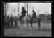 Dos vaqueros a caballo. Mayorales de ganado bravo de la finca Ladesilla · Ruth Matilda Anderson, 1928