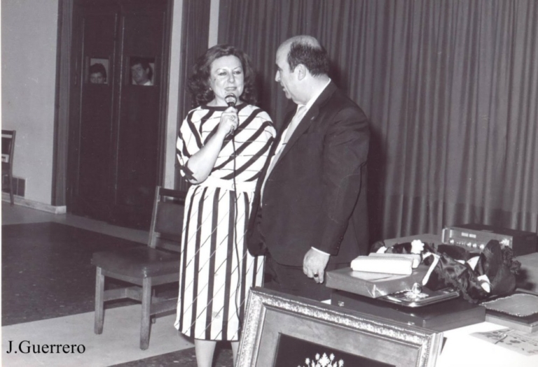 El Maestro Juan Solano con Marifé