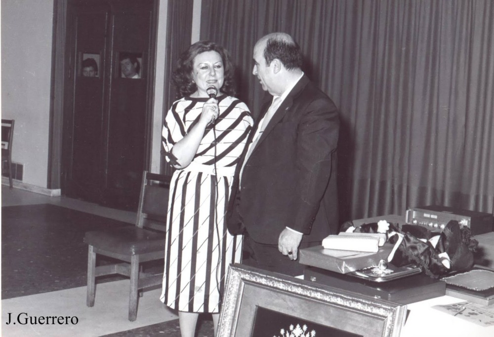 El Maestro Juan Solano con Marifé