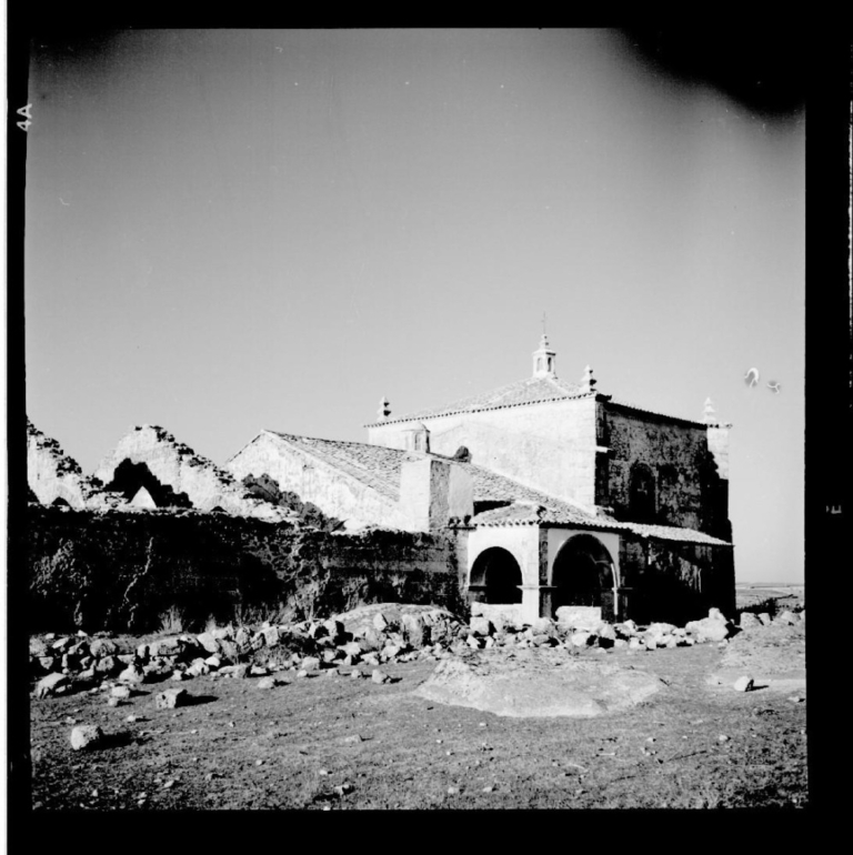 Ermita de Nuestra Sra. del Salor. Vista exterior