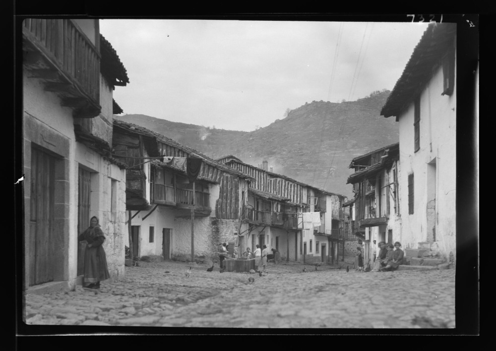 Escena callejera: calle del Castañar