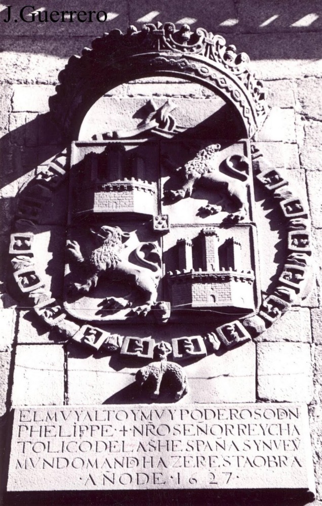 Escudo de la época del Rey Carlos V