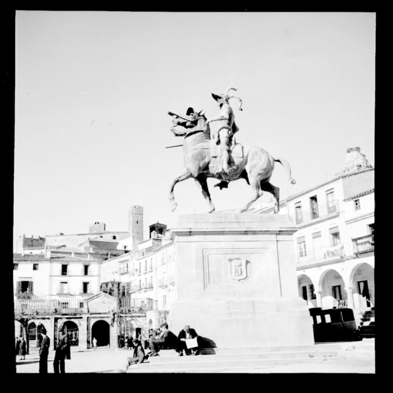 Estatua de Pizarro (primer plano