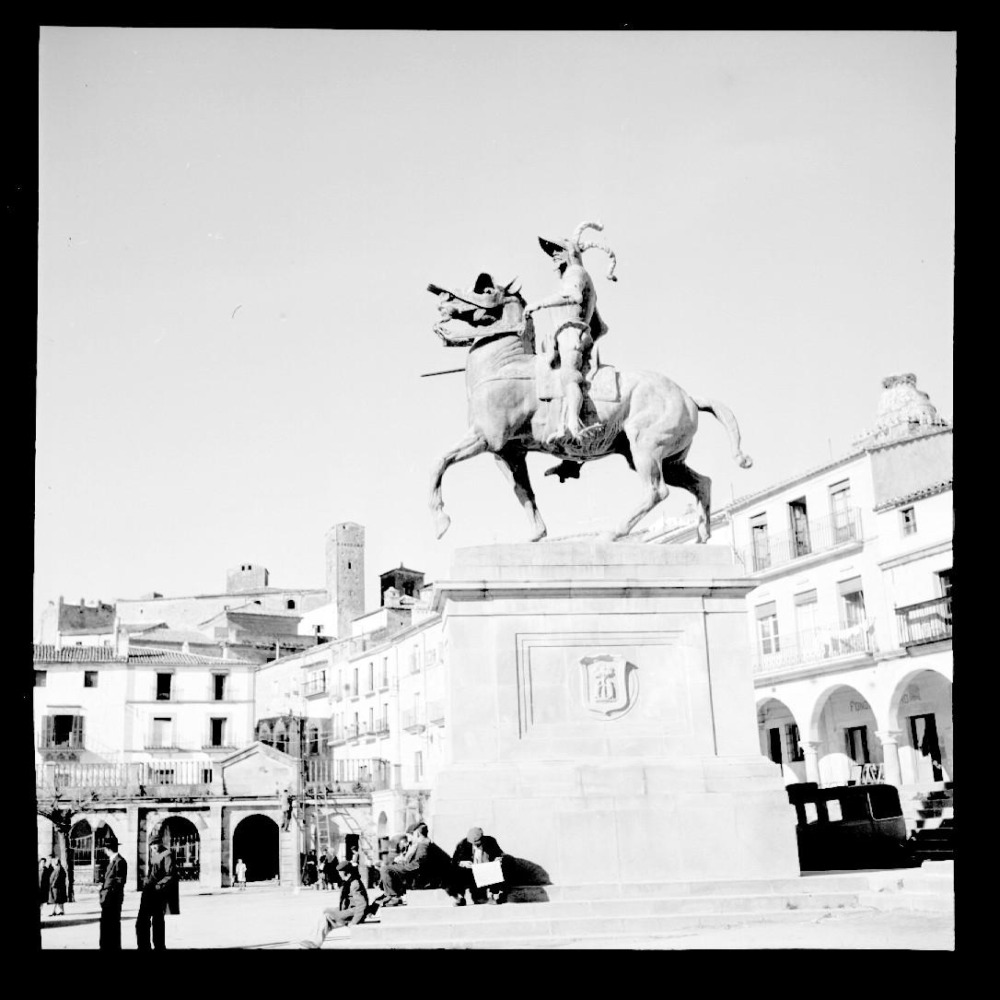 Estatua de Pizarro (primer plano