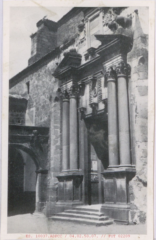 Fachada de la iglesia de San Vicente Ferrer