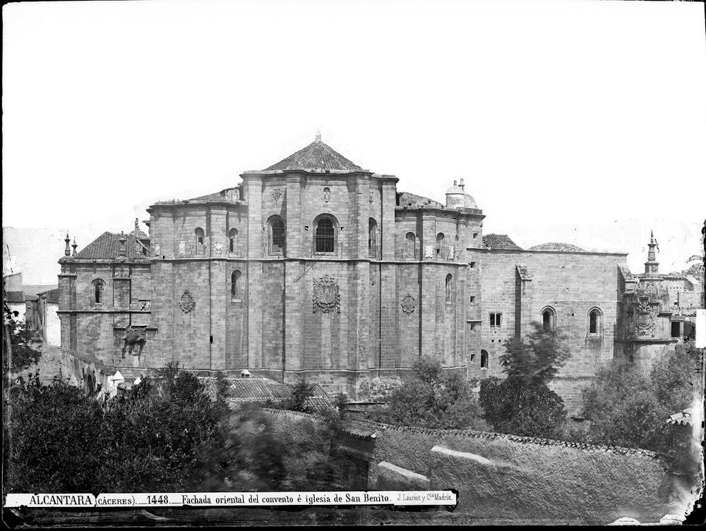 Fachada del Convento e Iglesia de San Benito