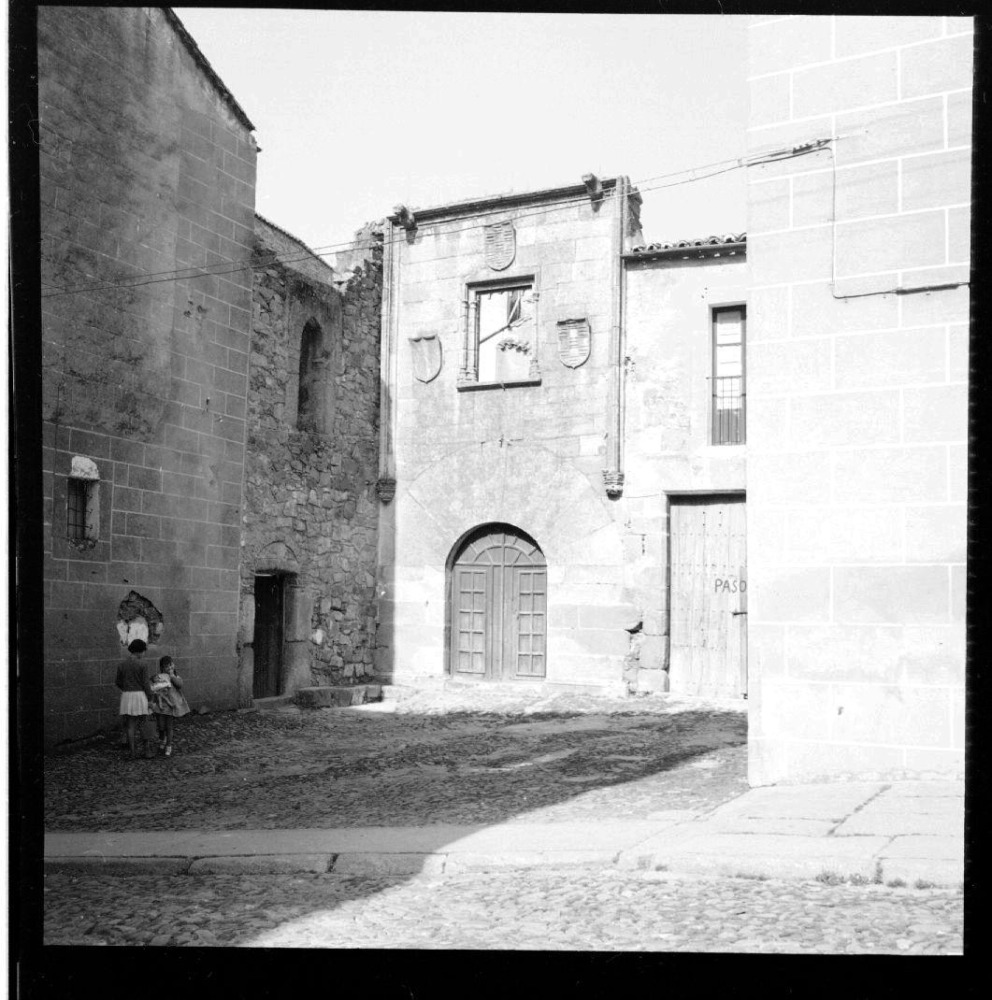 Fachada del Palacio Lorenzo de Ulloa