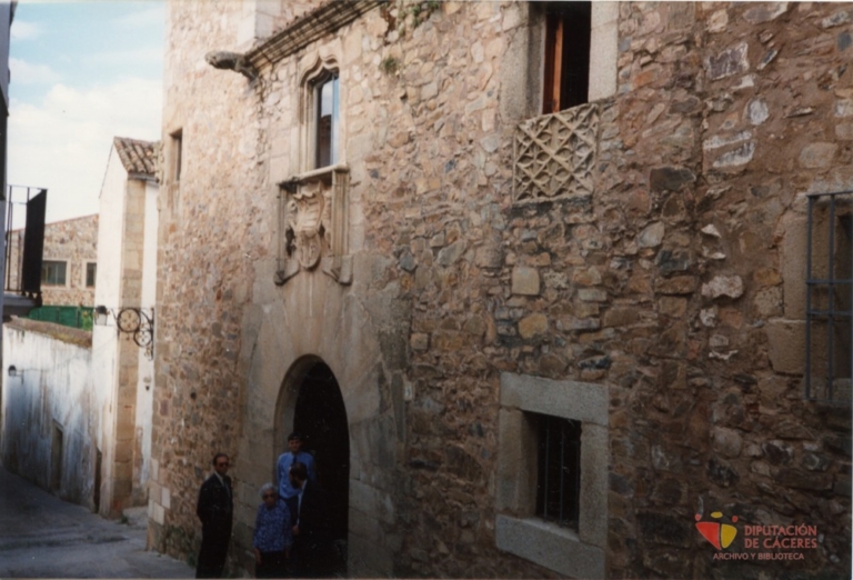 Familia de Alonso Zamora Vicente en La Casa