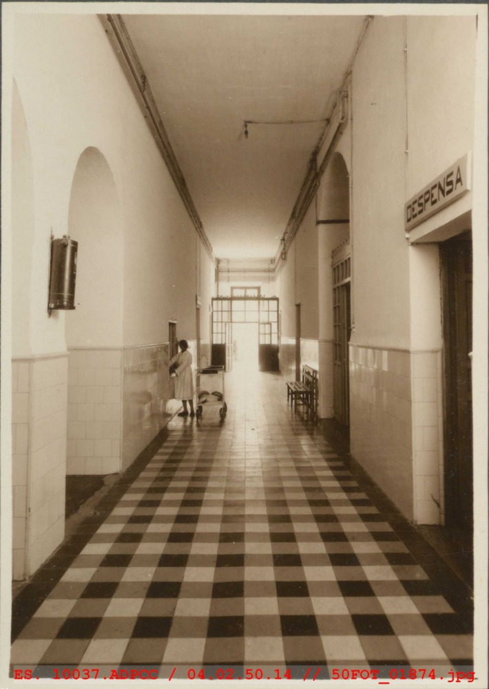 Galería de cocina y despensa de la Casa Cuna del Hospital
