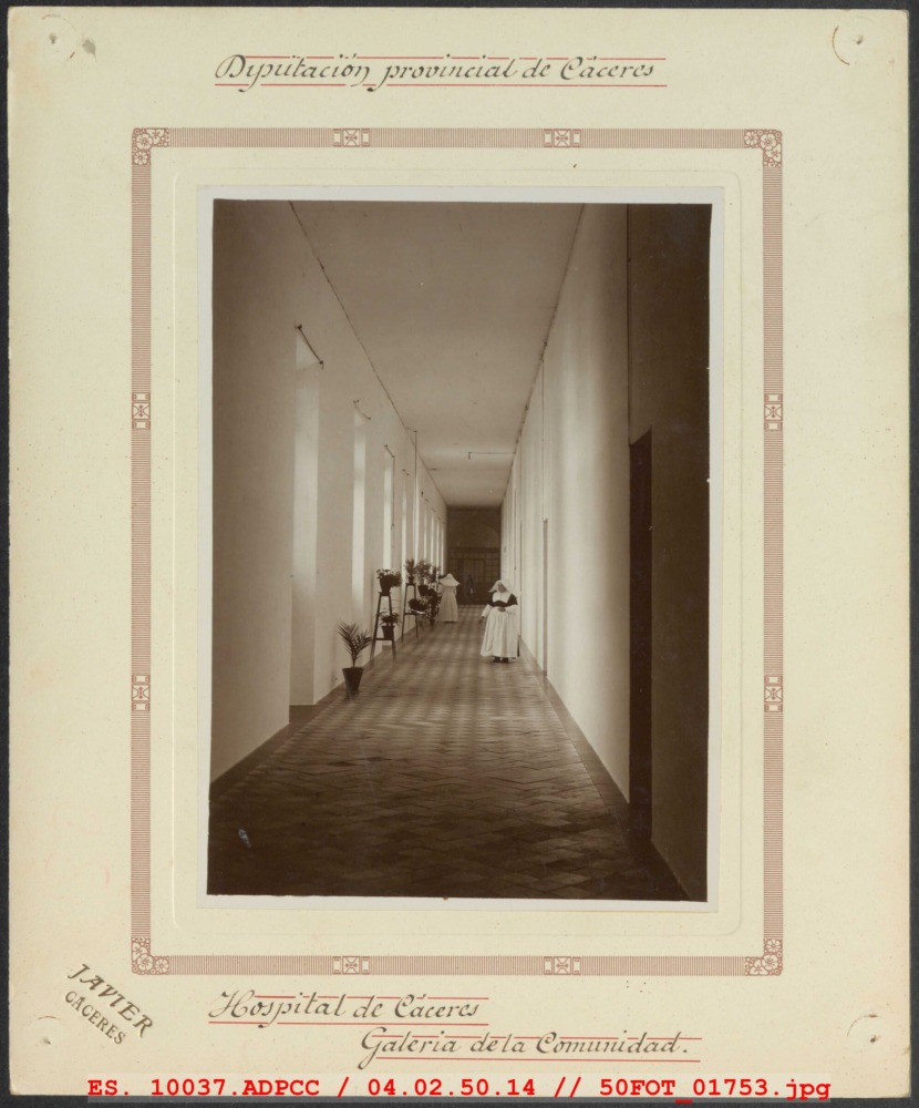 Galería de la comunidad del Hospital de Cáceres