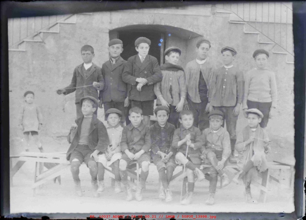 Grupo de alumnos del colegio