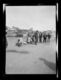 Grupo de gitanos reunidos en el puente de Trujillo · Ruth Matilda Anderson, 1928