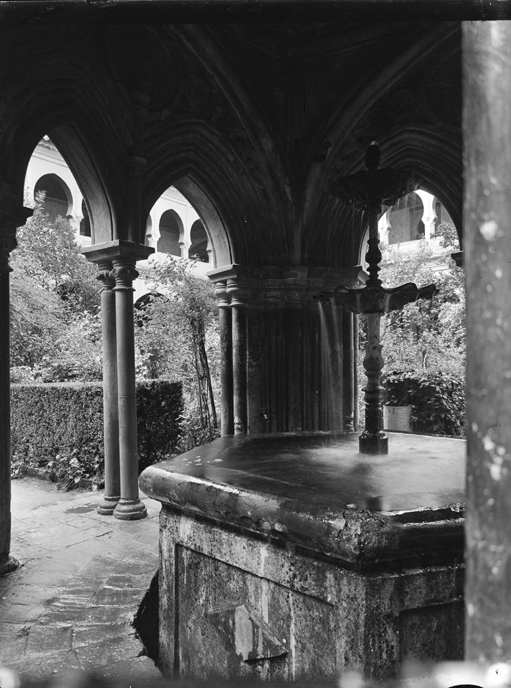 Guadalupe. Patio Mudéjar Inneres des Brunnenhaus