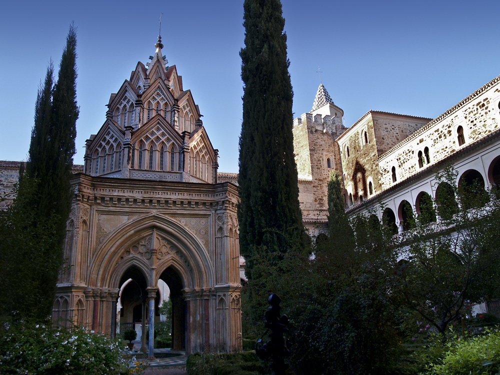 Guadalupe. Real Monasterio de Santa María. Templete central, 2005