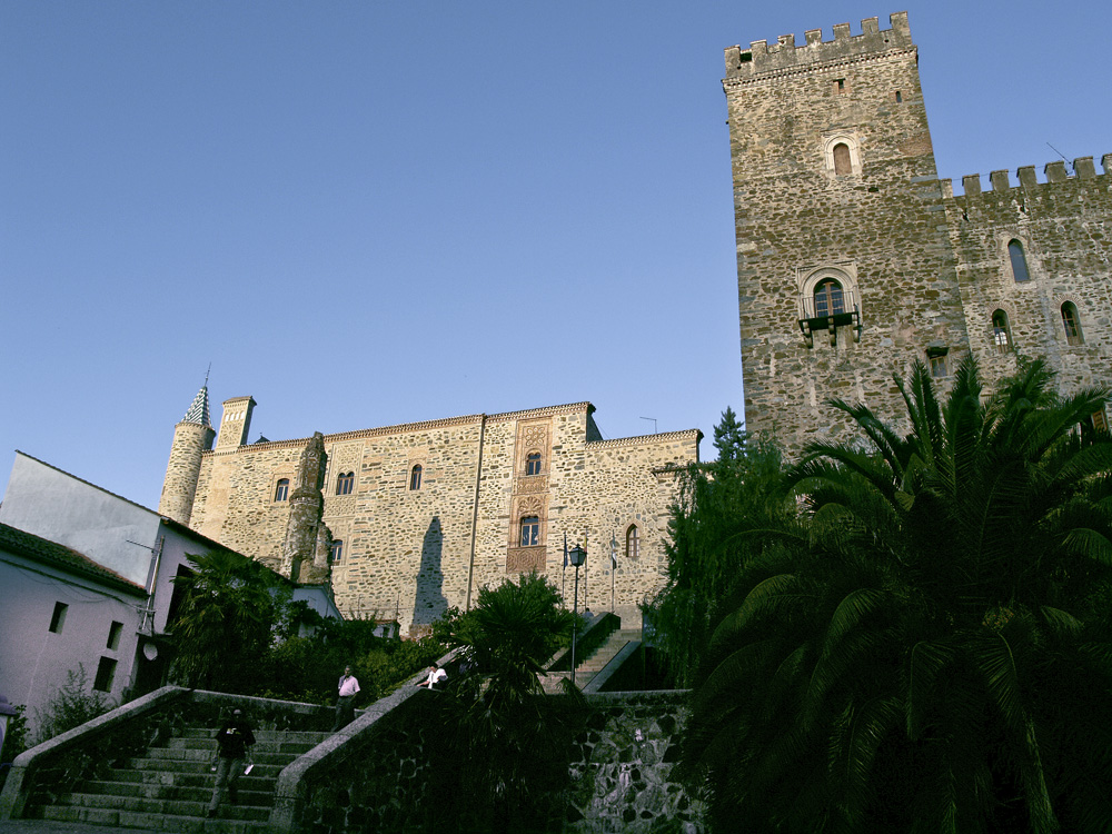 Guadalupe. Real Monasterio de Santa María, vista exterior, 2006