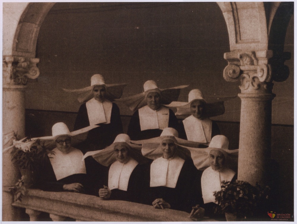 Hijas de la Caridad en el Colegio Provincial de la Inmaculada de Cáceres