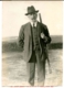 Hombre con escopeta de caza, 1940