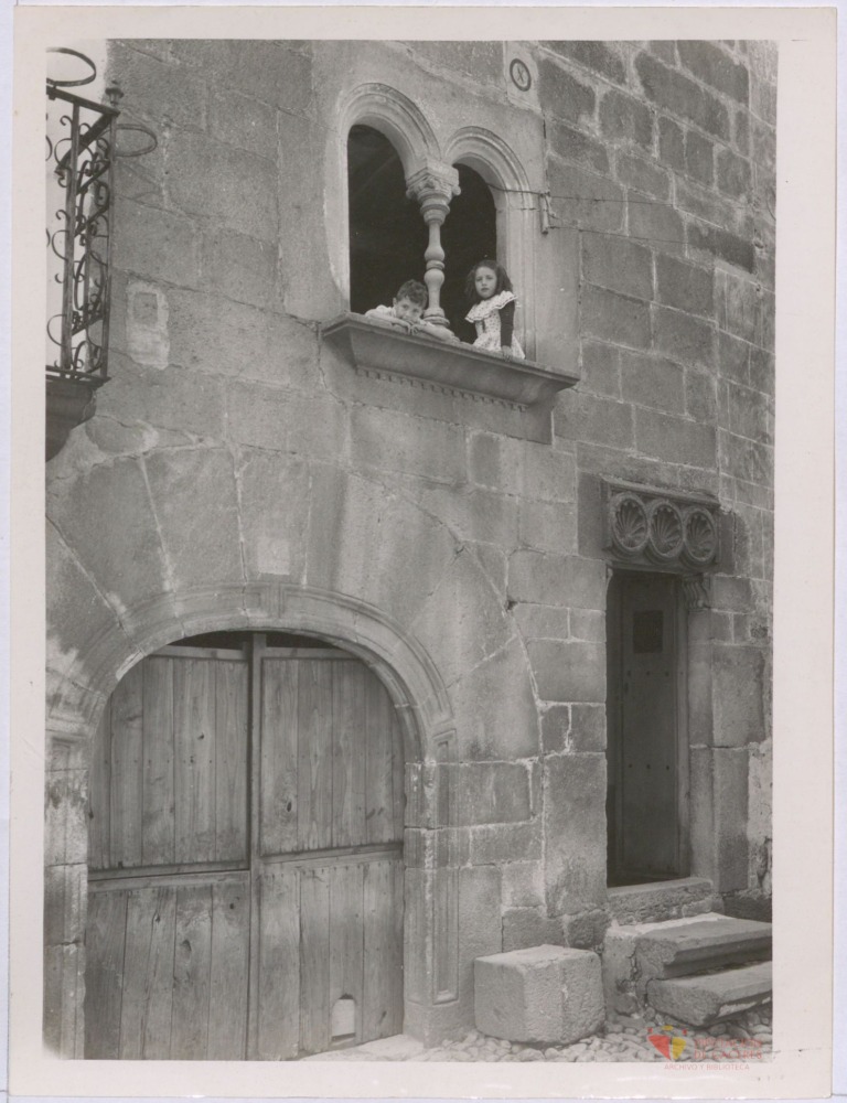 Hoyos: Casa particular