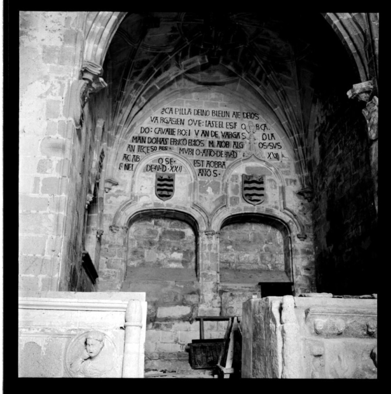 Iglesia de Santa María. Sepulcro de los Vargas