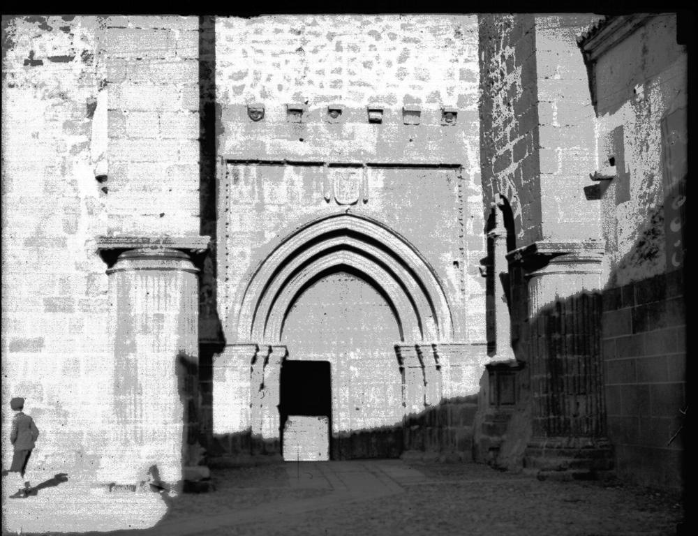 Iglesia de Santiago. Puerta del sudeste