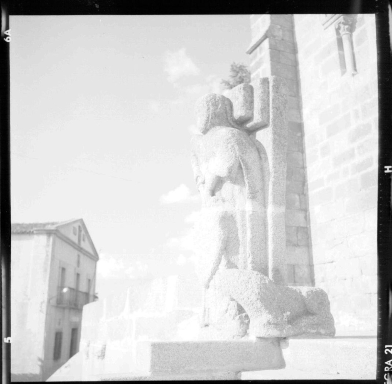 Iglesia parroquial de Santa María de Almozóba o Almocóvar