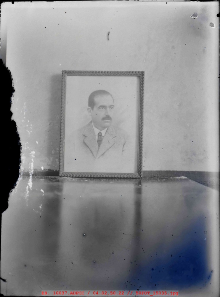 Imagen de la fotografía de un hombre