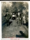 Imagen familiar en un parque, 1910