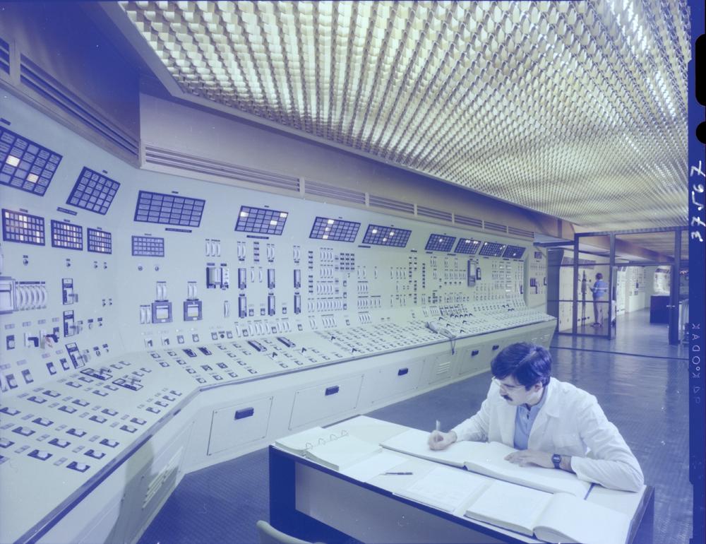 Instalaciones de la central nuclear de Almaraz, 1984