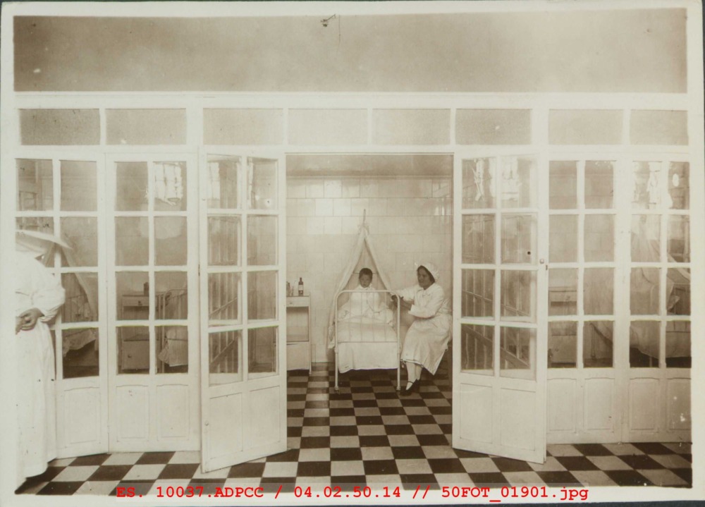 Interior del box de enfermería de la Casa Cuna del Hospital