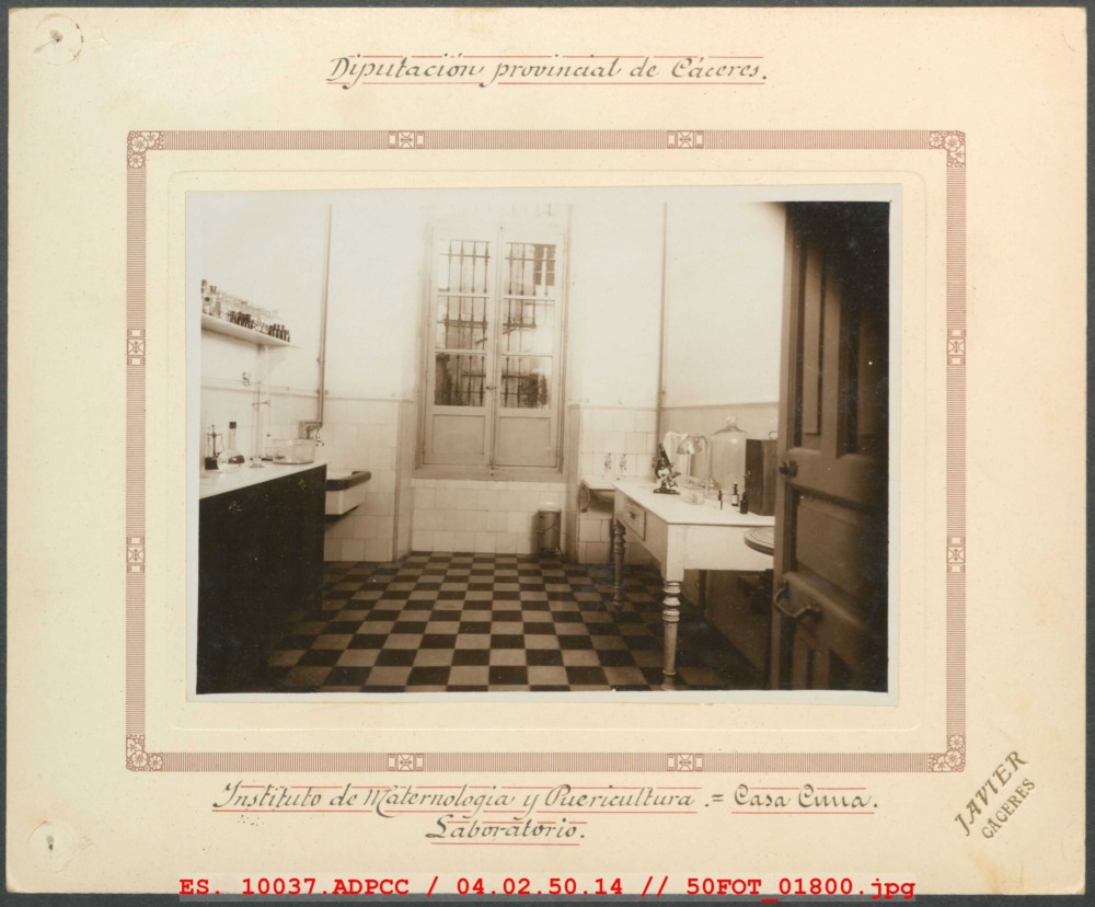 Laboratorio del Instituto de Maternología y Puericultura