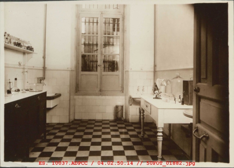 Laboratorio del Instituto de Maternología y Puericultura