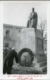 León Leal en ante la estatua de Gabriel y Galán, 1955